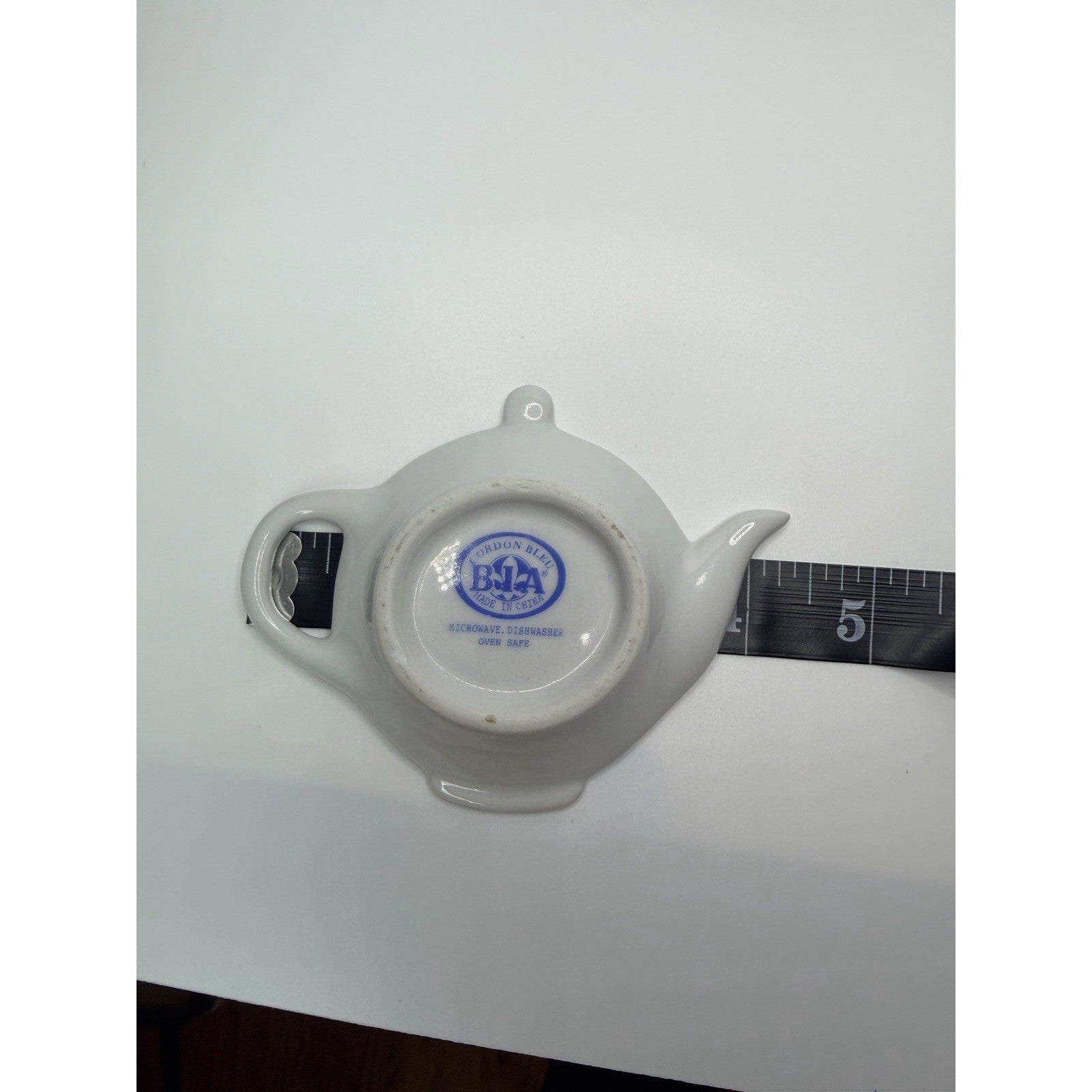 BIA Cordon Bleu Teapot Tea Bag Holders Set of 2 Floral White Porcelain One Size