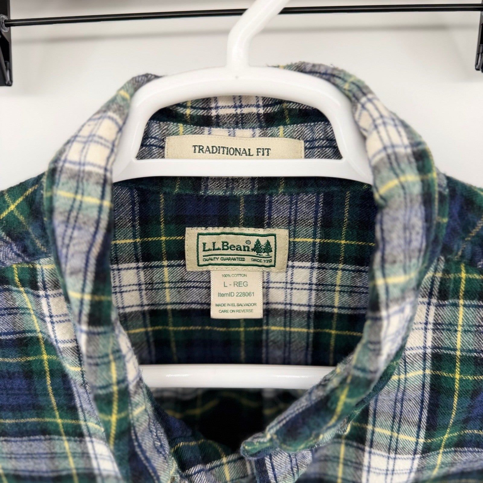 LL Bean Traditional Fit Flannel Shirt Plaid Cotton Button Down L Green Blue