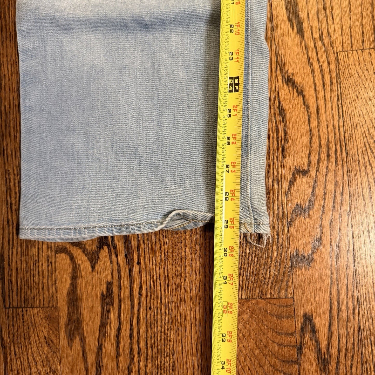Old Navy High Rise WOW Wide Leg San Catarina Light Blue Denim Jeans Womens 6