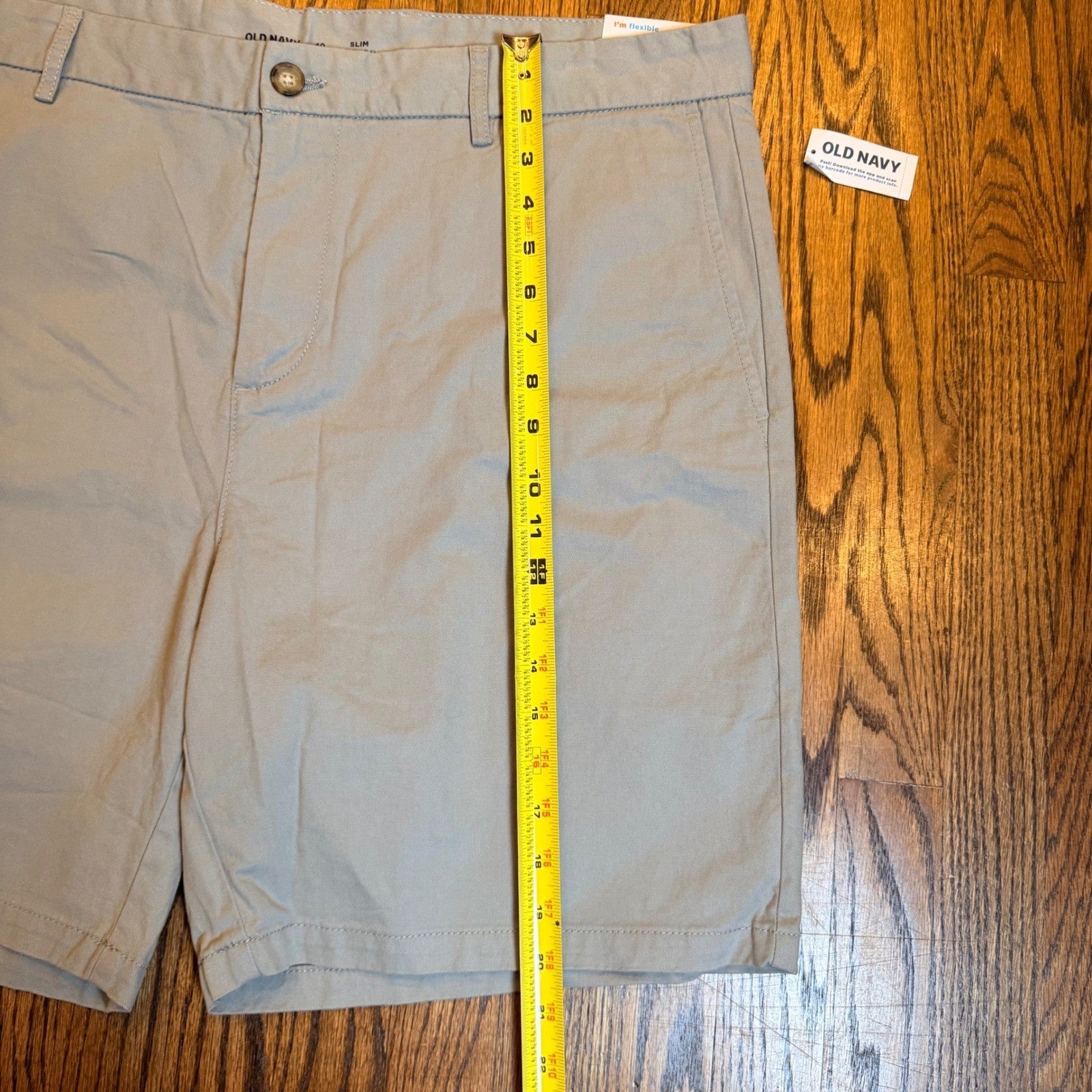 Old Navy Slim Built-In Flex Chino Shorts 9" Inseam 40 Light Gray NWT