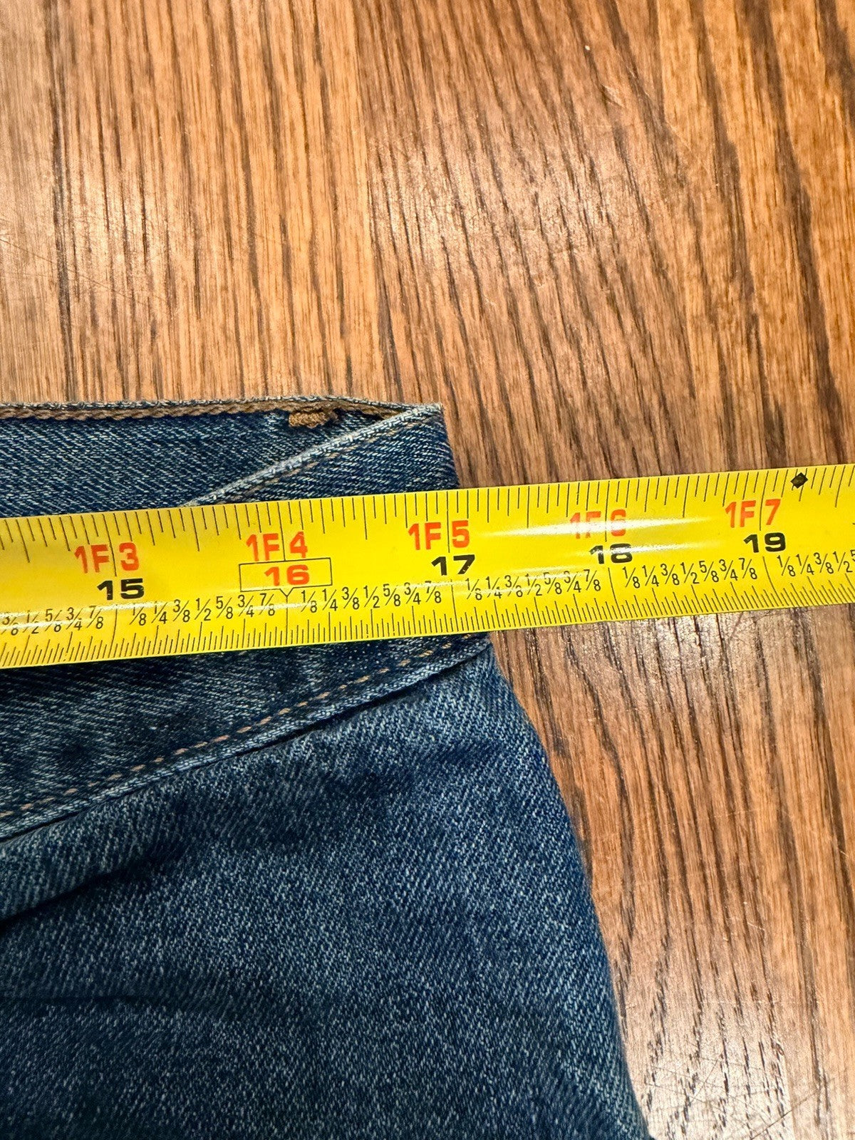 Levi’s 559 Jeans