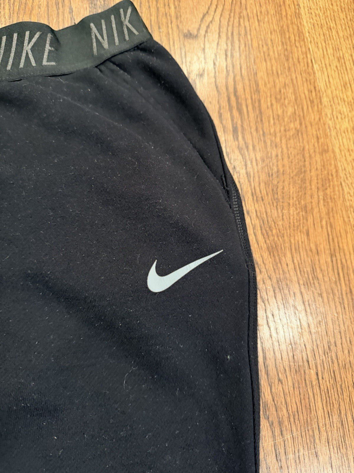 Nike Dri-Fit Fleece Sweatpants Black Joggers Size M – Good Condition