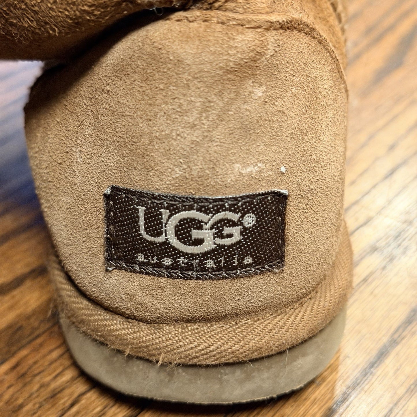 Ugg Australia Classic II Tall Boots Chestnut Sheepskin Women's size 7 S/N 5815