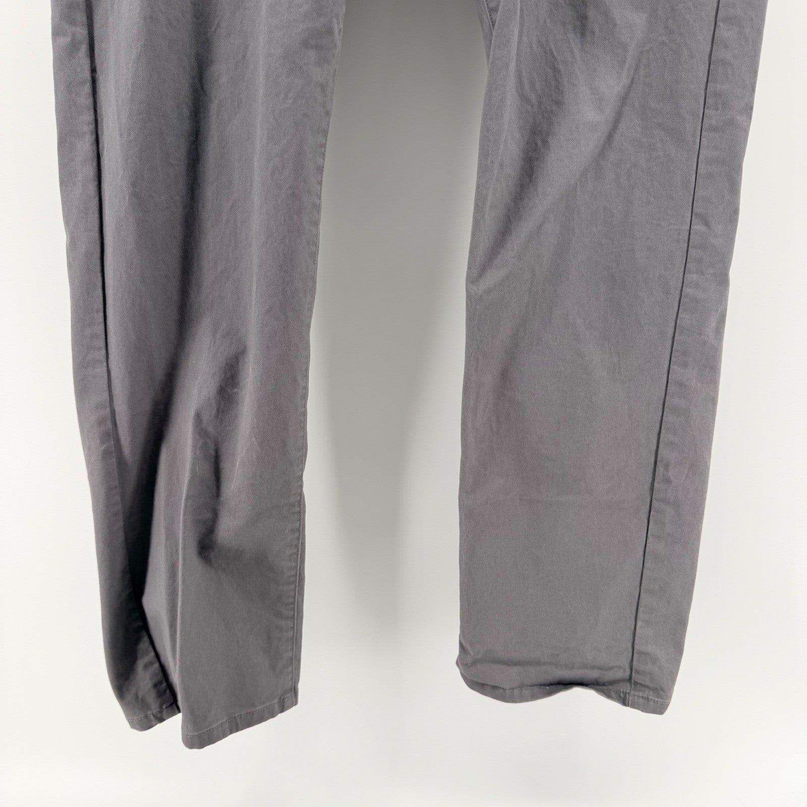 UNTUCKit Straight Fit 5-Pocket Pants Gray Stretch Cotton Chinos 35x32 Mens