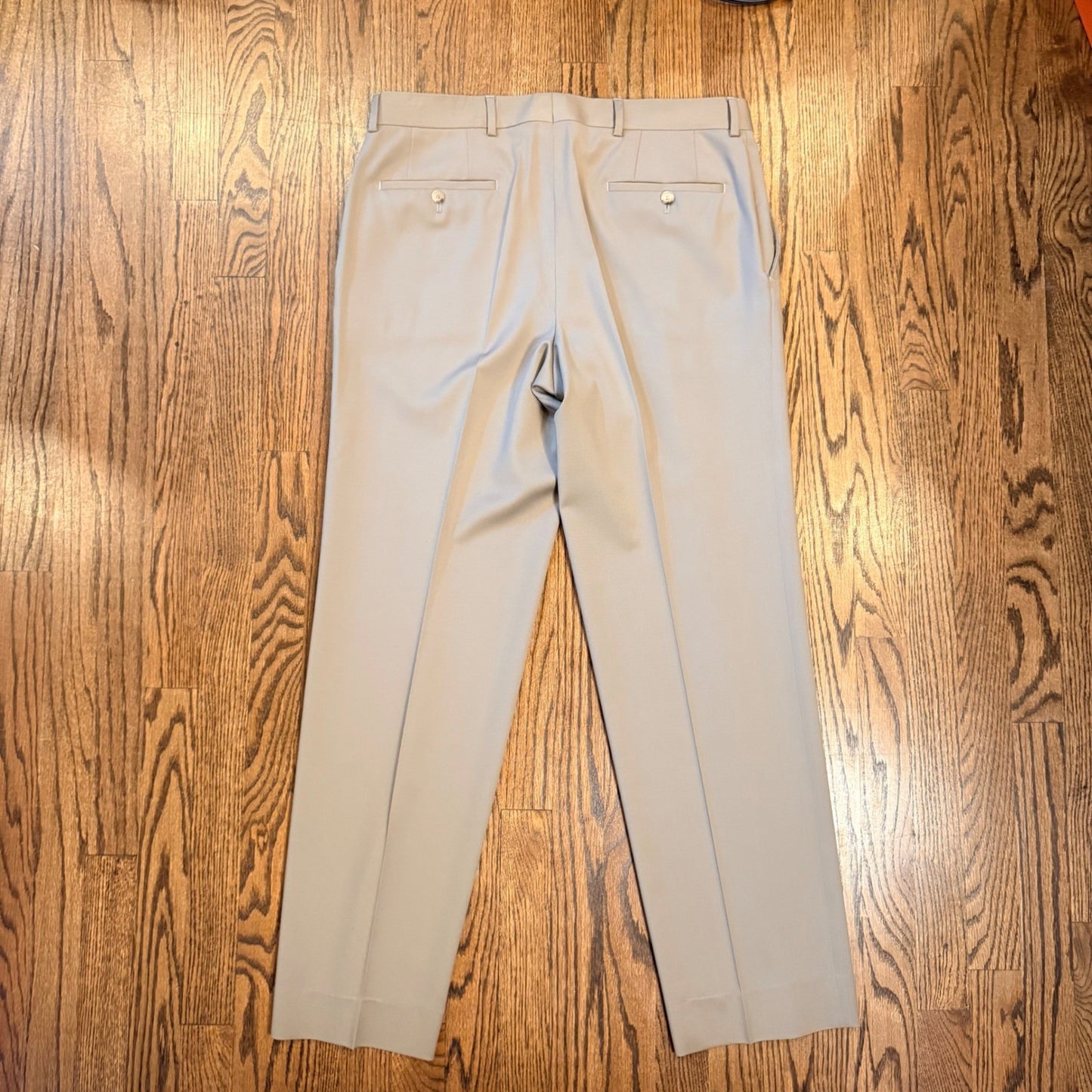 Hugo Boss Mens Tan Beige Flat Front Dress Pants Trousers 35x31 Luxury Business