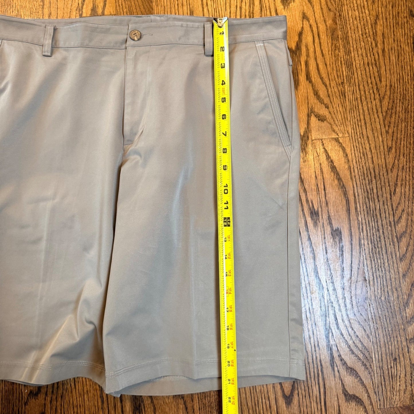 Adidas ClimaCool Golf Shorts Performance Khaki Tan 34 Mens Lightweight Preppy