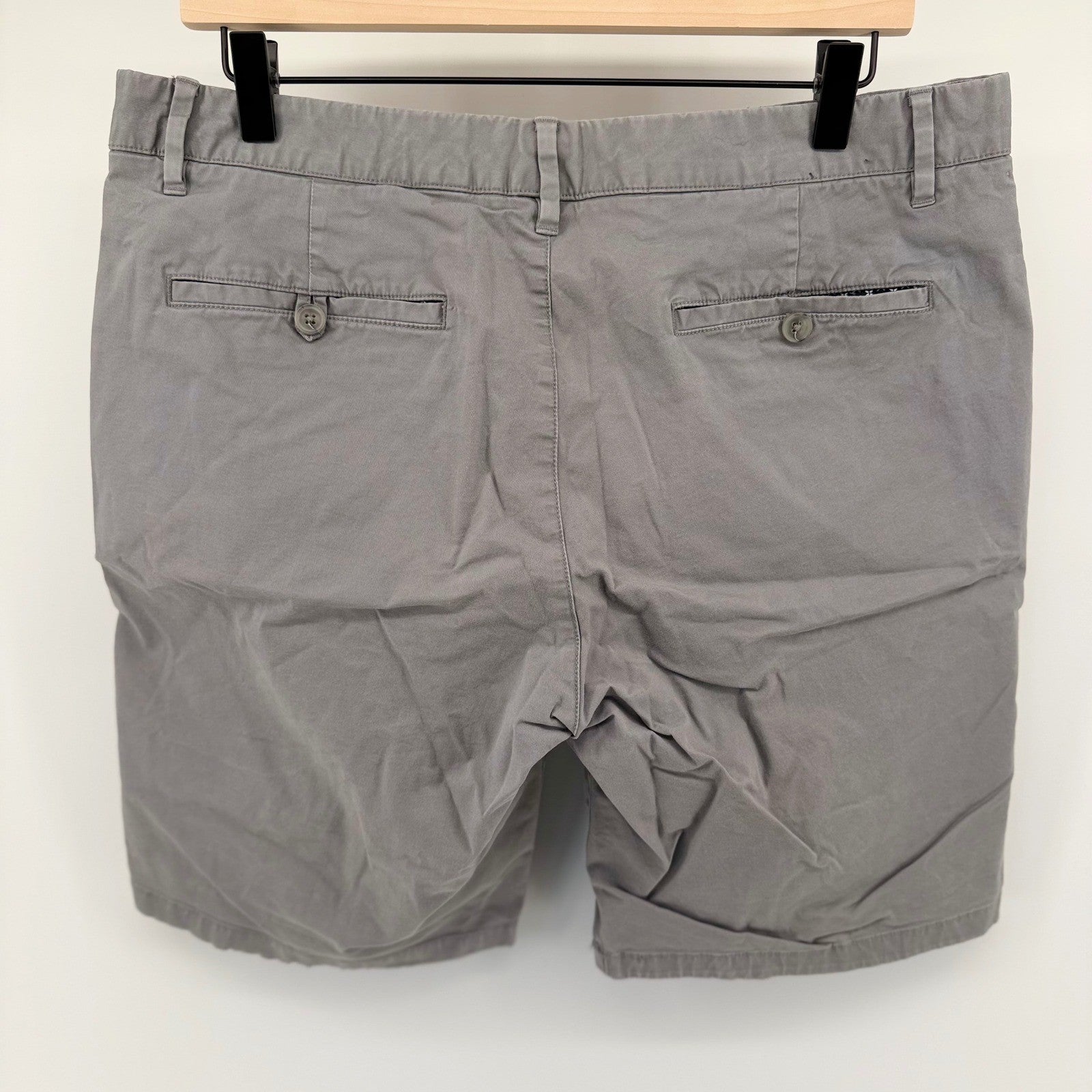 Bonobos Washed Chino Shorts 9 Inch Inseam Casual Preppy Cotton 33 Grey