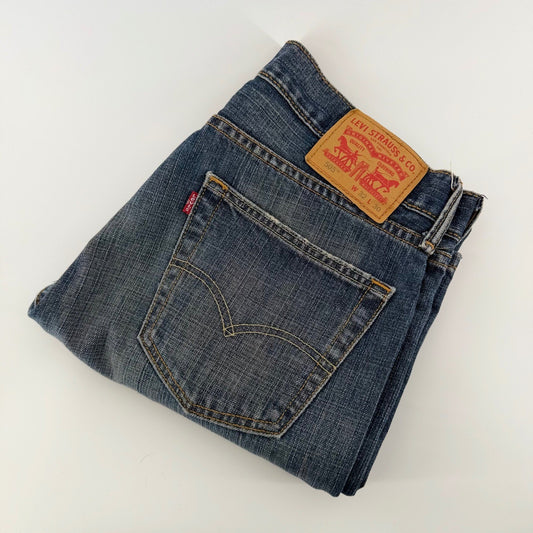 Levi's 505 Regular Fit Straight Leg Jeans Medium Wash Denim 32x30 Blue Mens