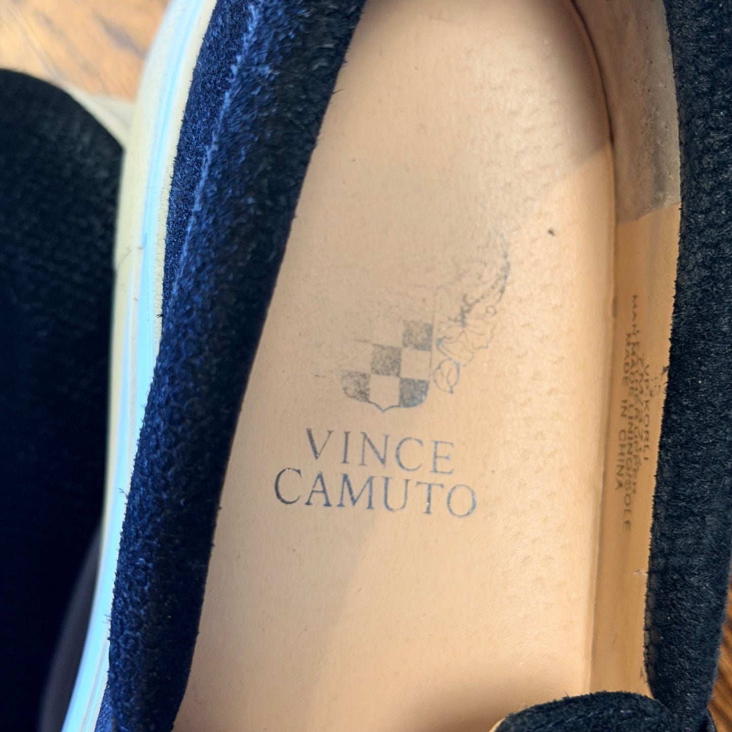 Vince Camuto Black Suede Slip On Platform Sneakers 7 Italian Leather Casual