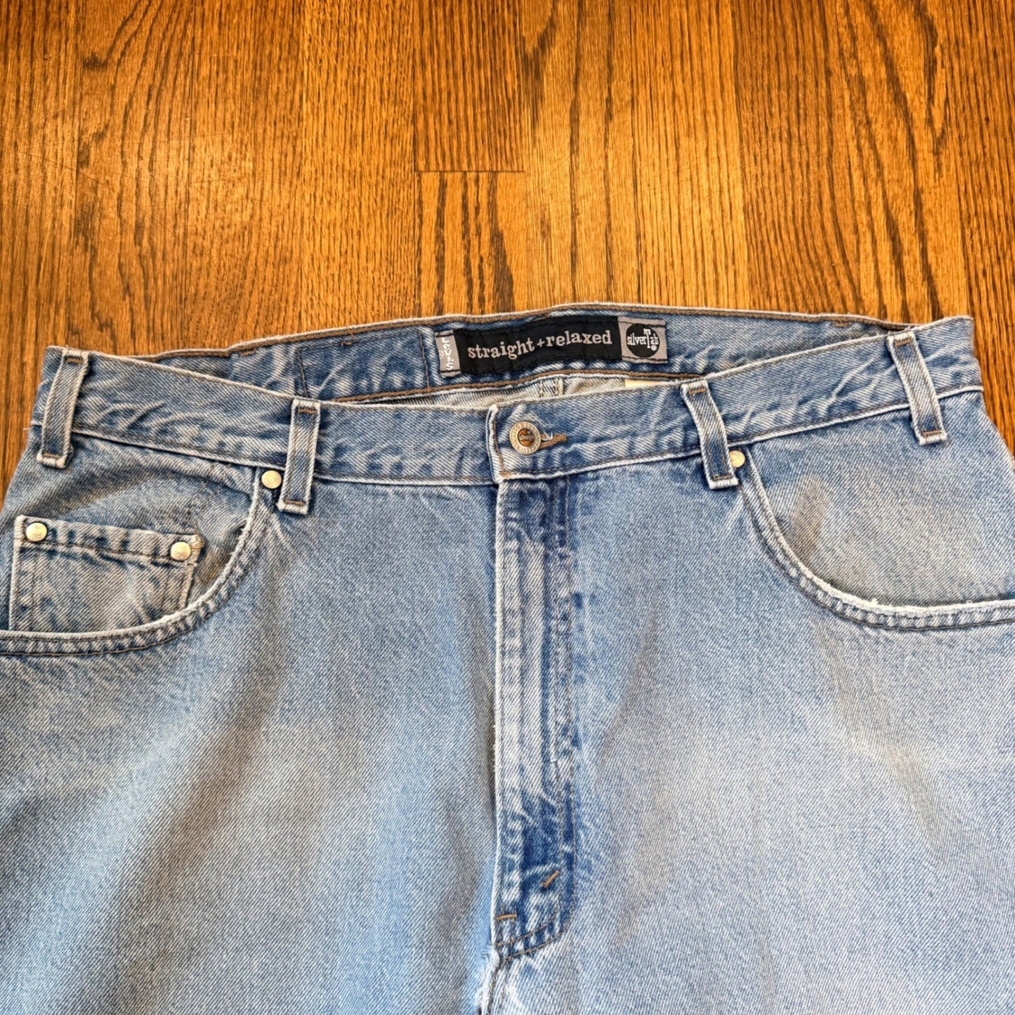Levi SilverTab Straight Relaxed Jeans Vintage 1998 Made in USA 36x32 Light Wash
