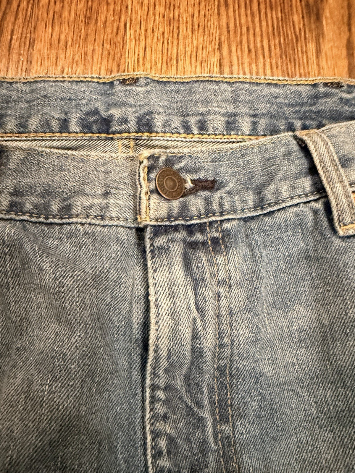 Levis 505 Jeans Mens 40x30 Whiskered Denim Y2K