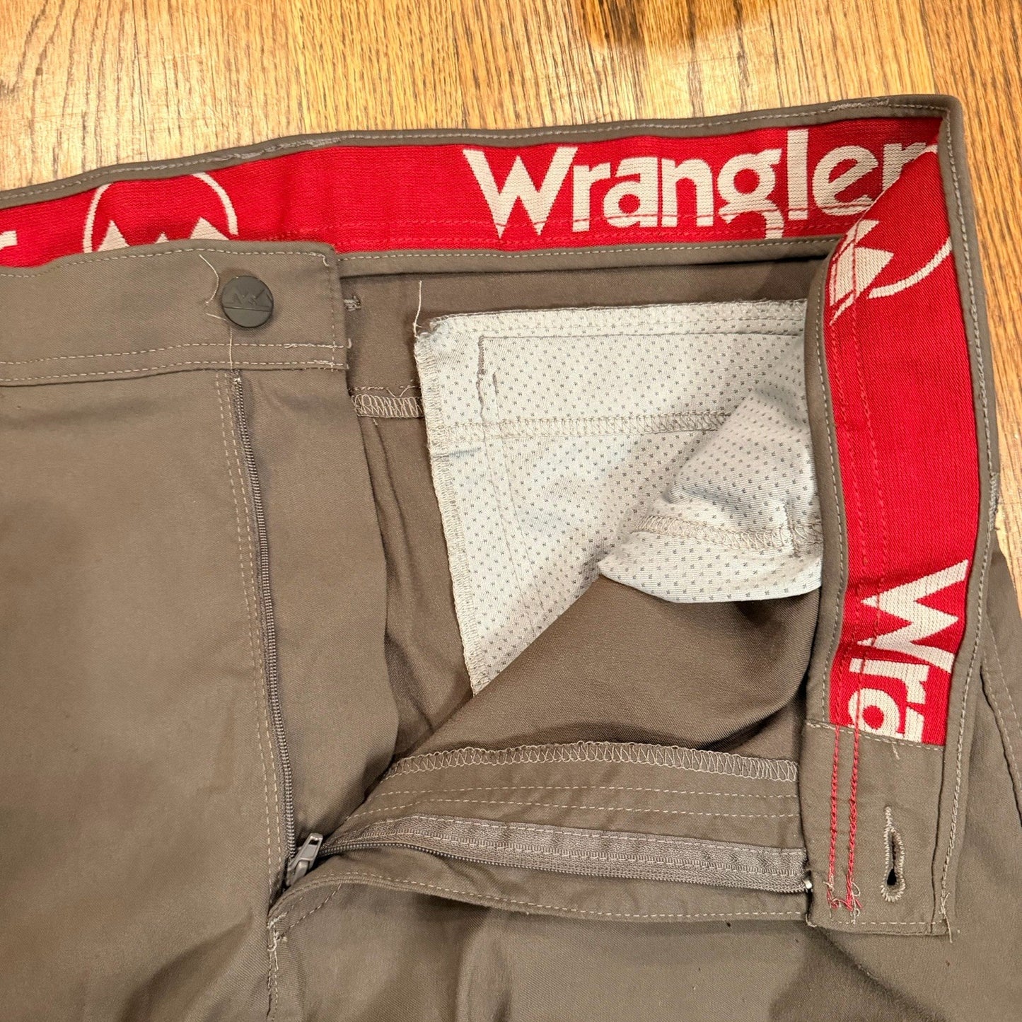 Wrangler Pants Men's 38x31 Green Flex Waist Cargo Hiking Straight 10NW788NB