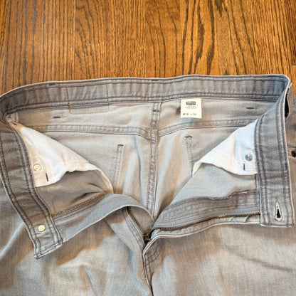 Levi's 977 Vintage 1999 Grey Jeans Straight Leg Pants 36x30 Leather Tab