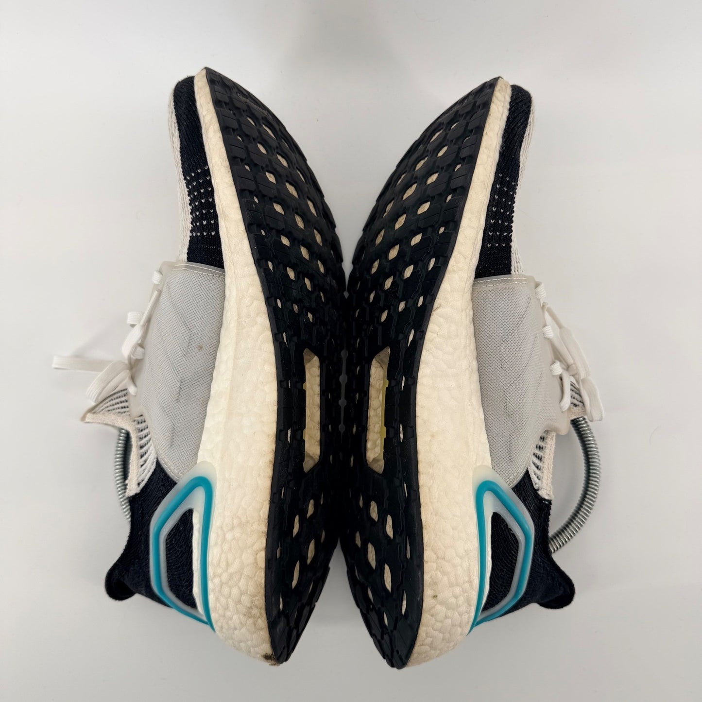 Adidas Ultraboost 19 Running Shoes White Black Blue Primeknit G54012 Mens 12