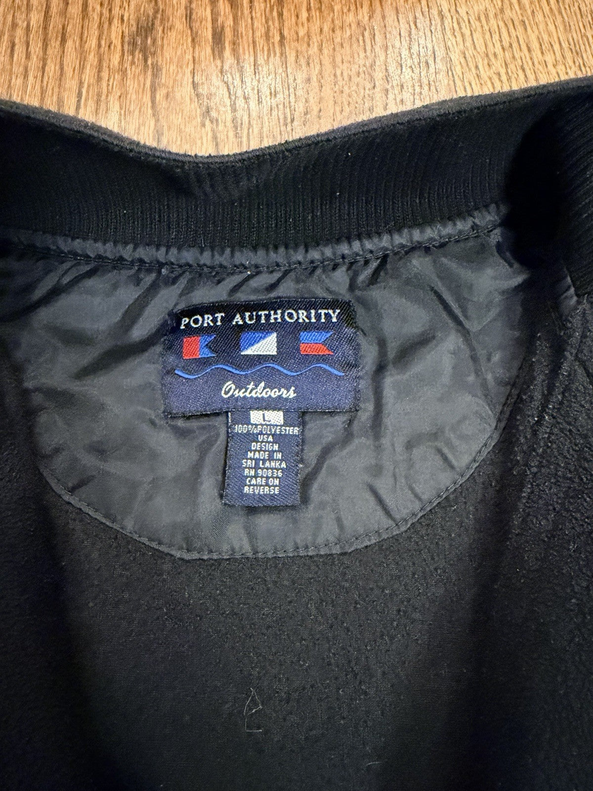 Port Authority 1/4 Zip Fleece Humpy’s Great Alaskan Alehouse Anchorage L