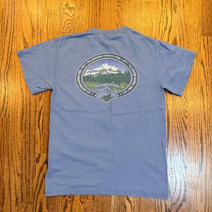 Prairie Mountain Yellowstone National Park Graphic T-Shirt Small Blue Cotton