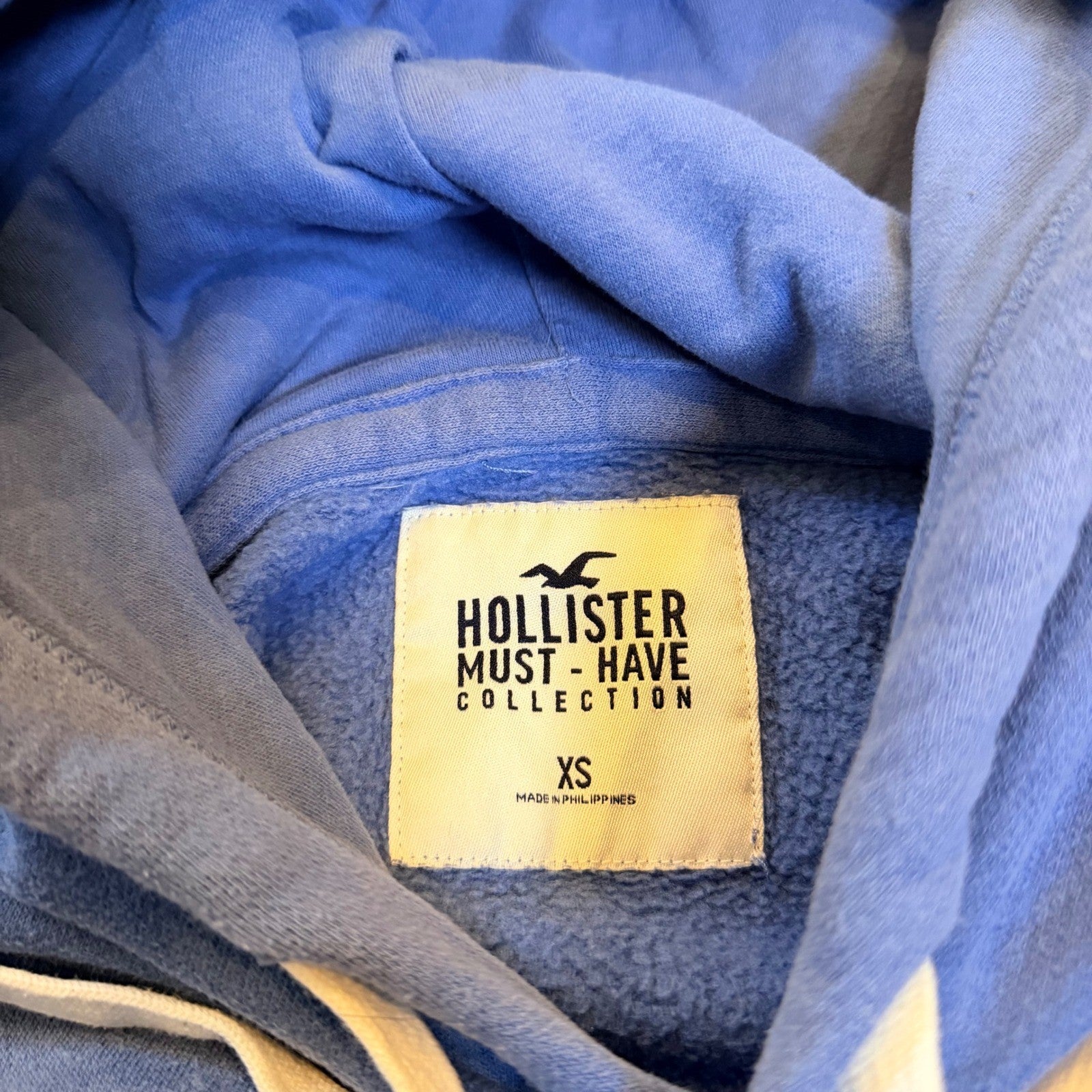 Hollister Must-Have Collection Fleece Hoodie Embroidered Logo XS Blue