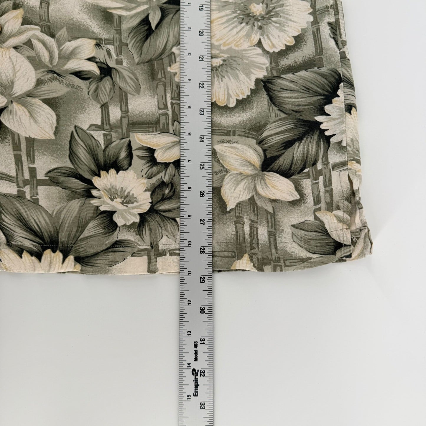 Tommy Bahama Silk Hawaiian Camp Shirt Floral Bamboo Tropical Sage L