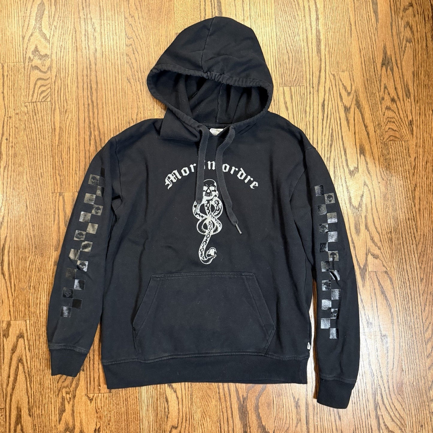 Vans Harry Potter Morsmordre Hoodie Womens Size S Front Pocket Pullover Black 3M