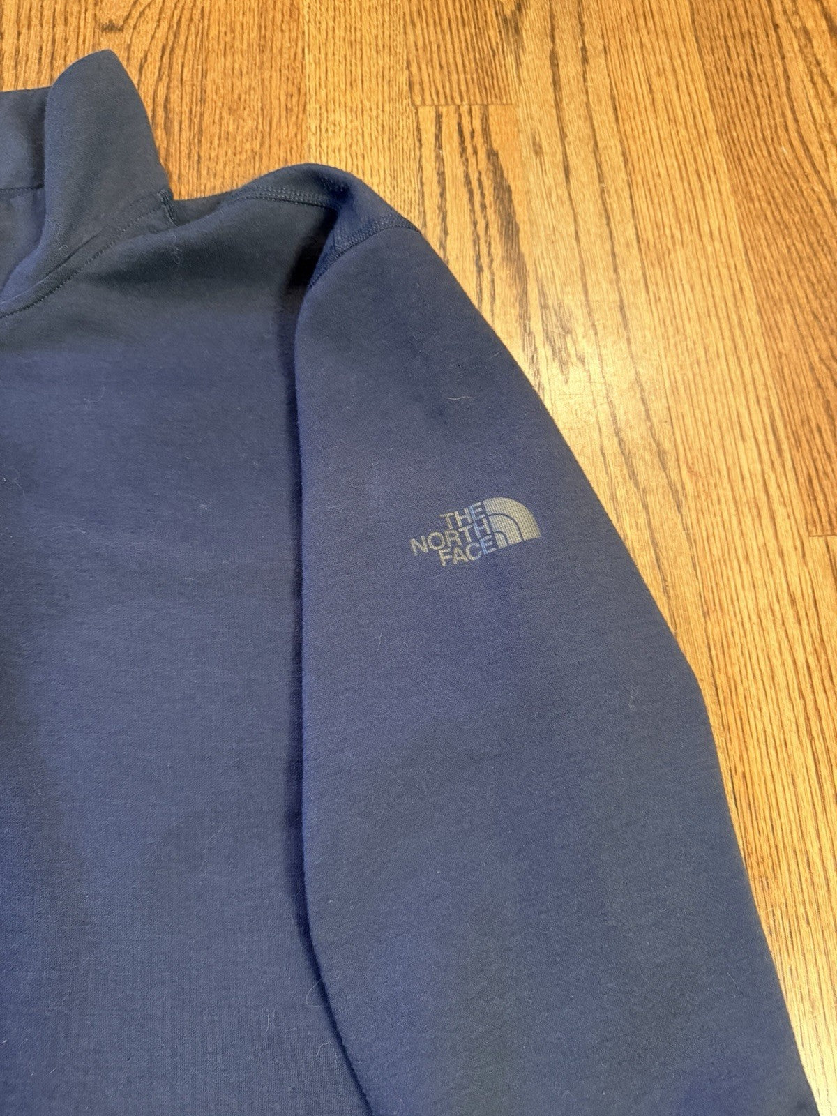 The North Face Mens XL Navy Blue 1/4 Zip Mock Neck Pullover Active Top jacket